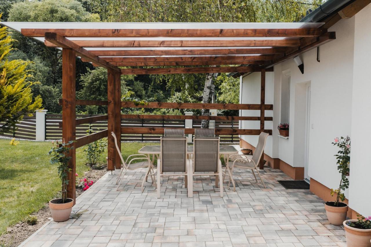 Dreko Panzio & Borbisztro Bed and Breakfast Győrújbarát Εξωτερικό φωτογραφία