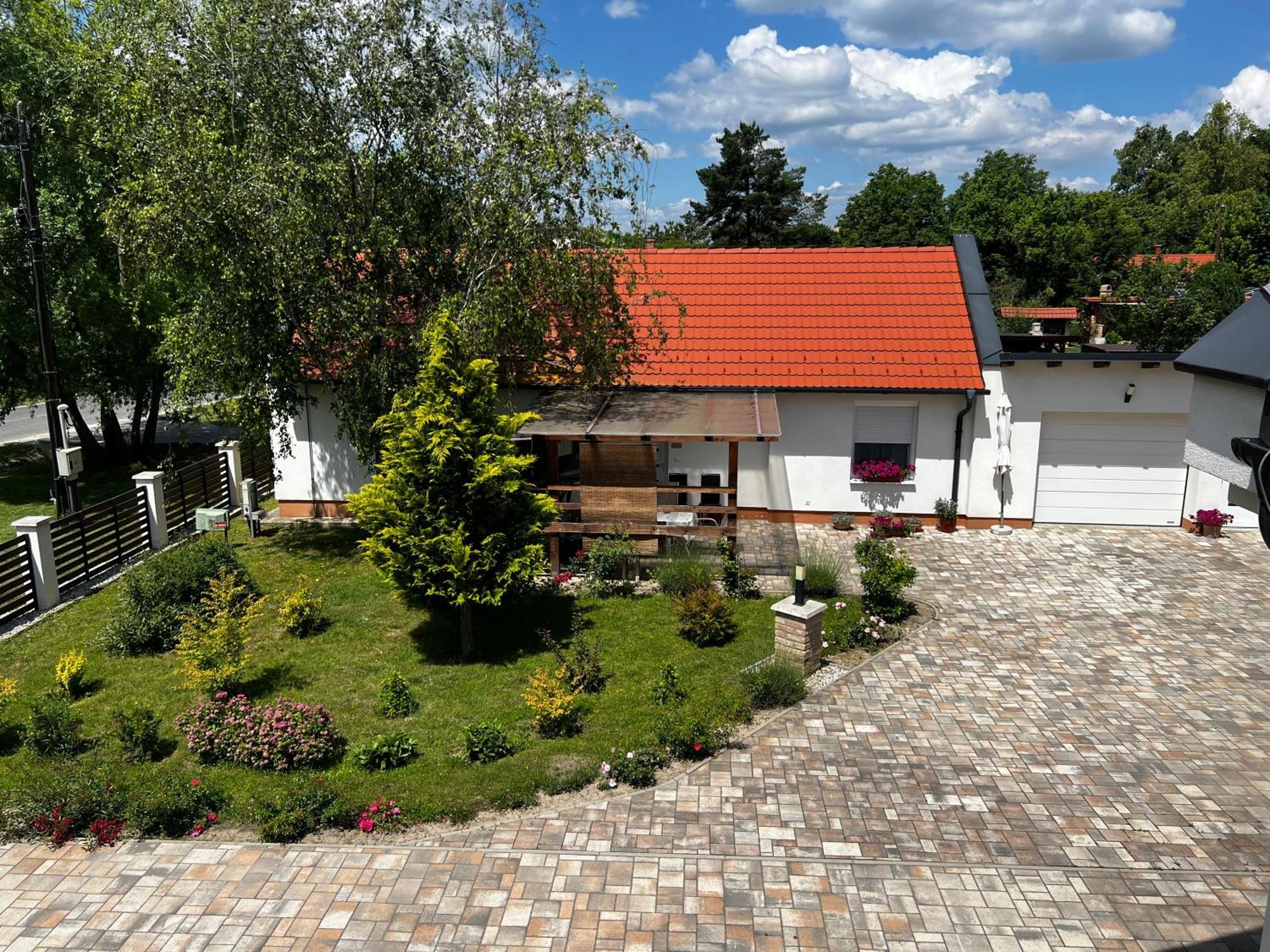 Dreko Panzio & Borbisztro Bed and Breakfast Győrújbarát Εξωτερικό φωτογραφία